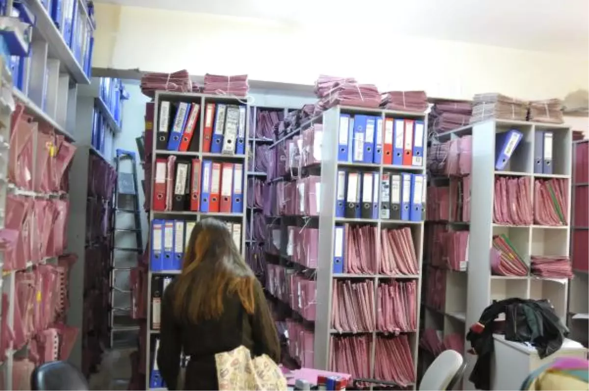 icra memuru hakkında bilinmesi gerekenler, icra memuru, icra katibi maaş, icra katibi alımları, icra katibi sınavı